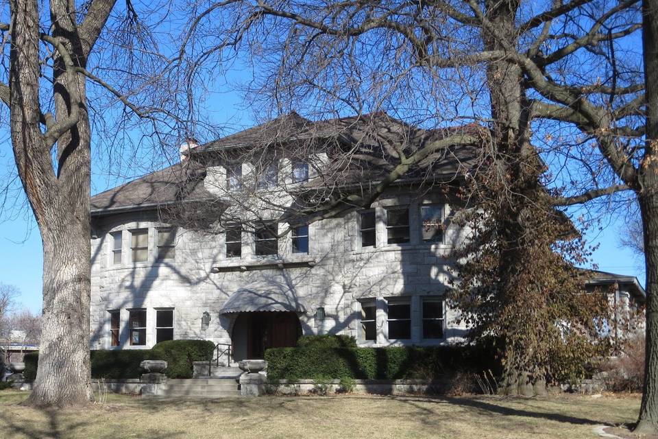 Exterior view of the Simpson House