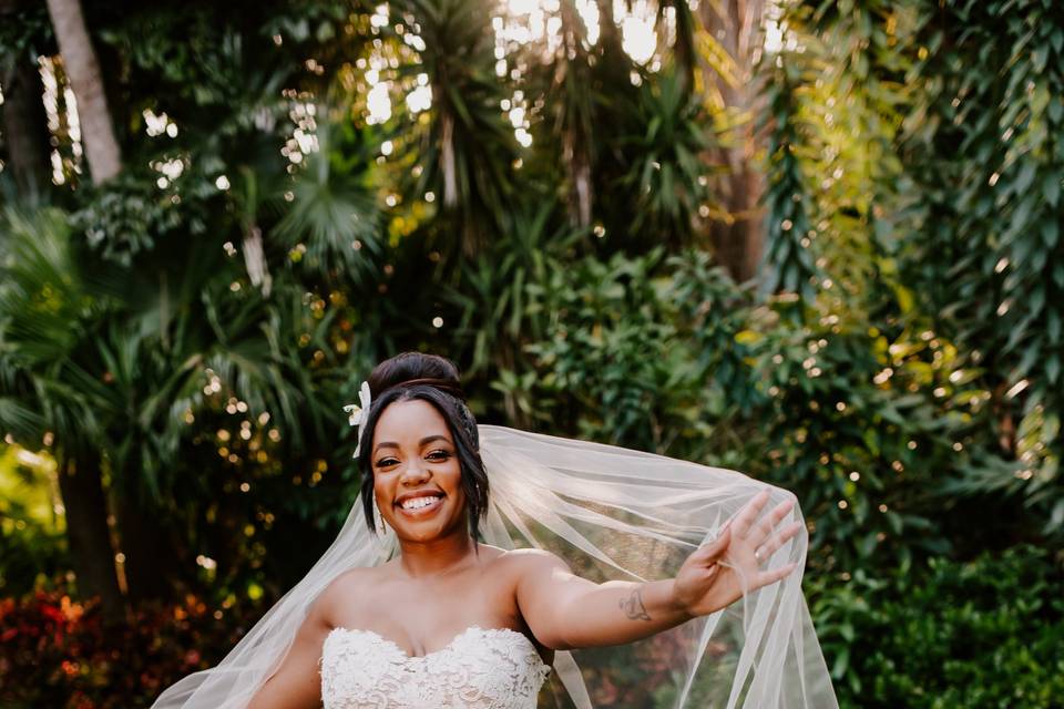 Bride at sunken gardens