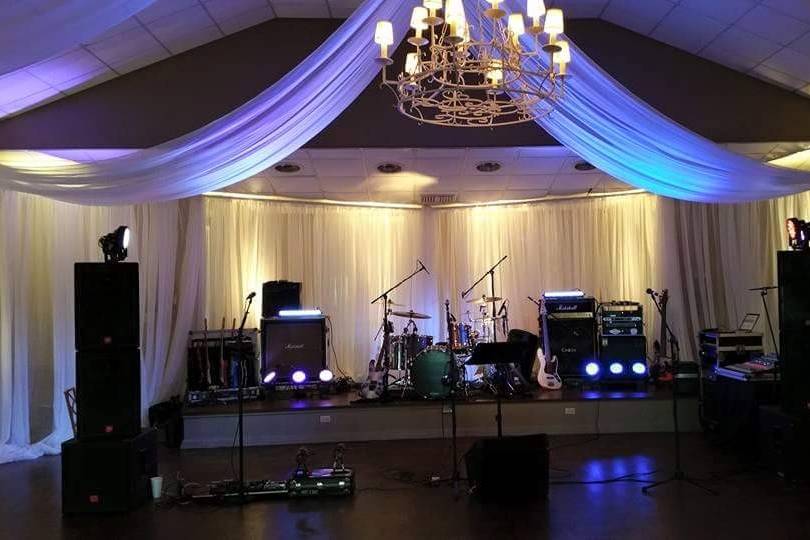 Top Notch Events & Rentals