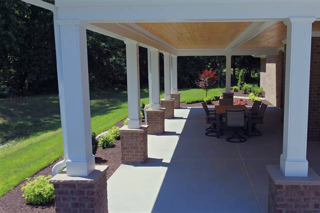 Creekside back patio 2.png