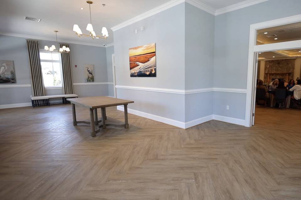 Creekside foyer.png