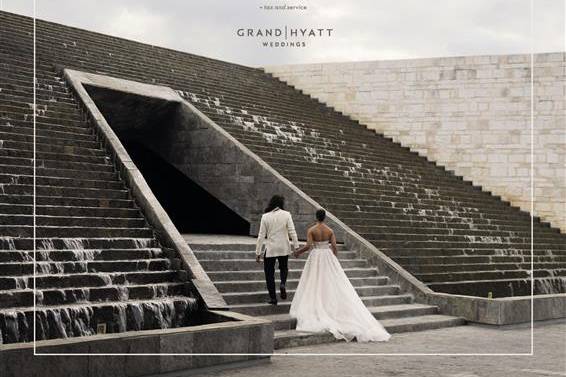 Grand Romance Package