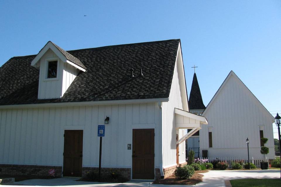 Christ Church & Carriage House