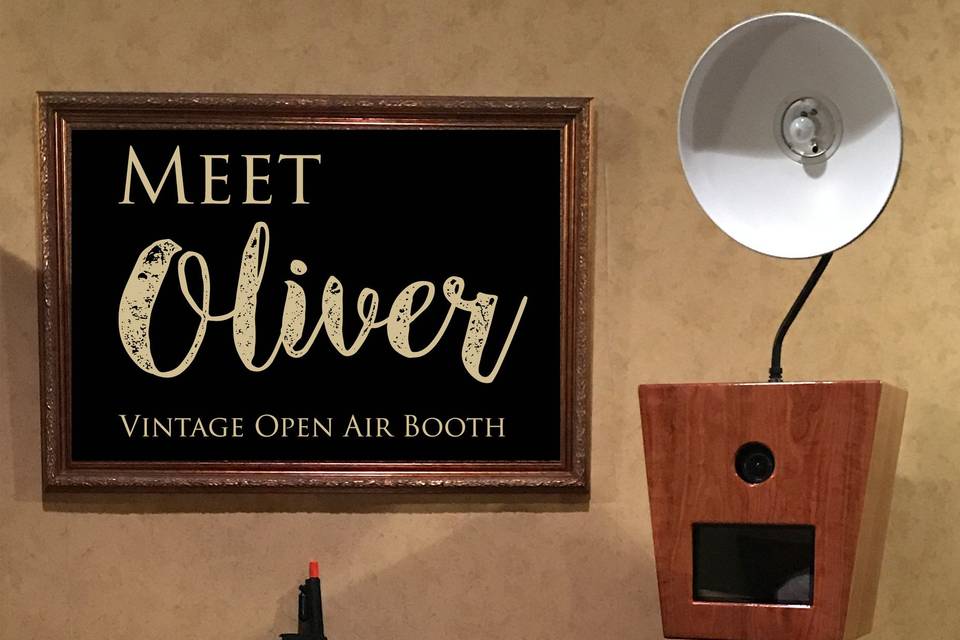 Oliver, Open Air Style Booth