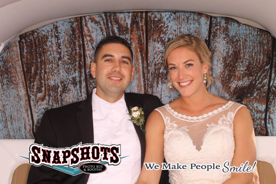 Snapshots Photo Bus & Booths