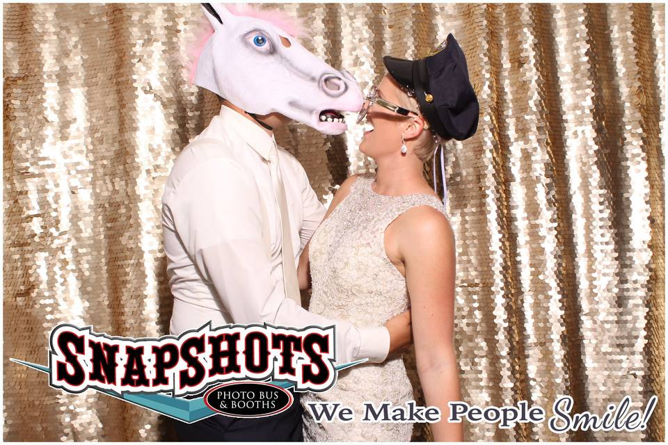 Snapshots Photo Bus & Booths