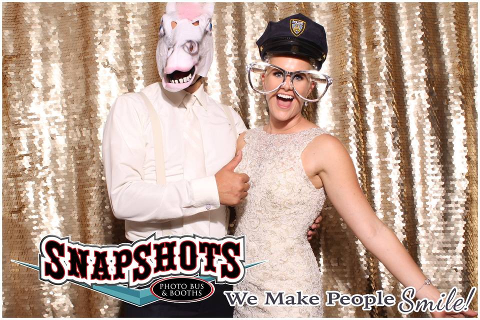 Snapshots Photo Bus & Booths