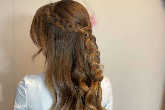 Detroit Bridal Hairstylist