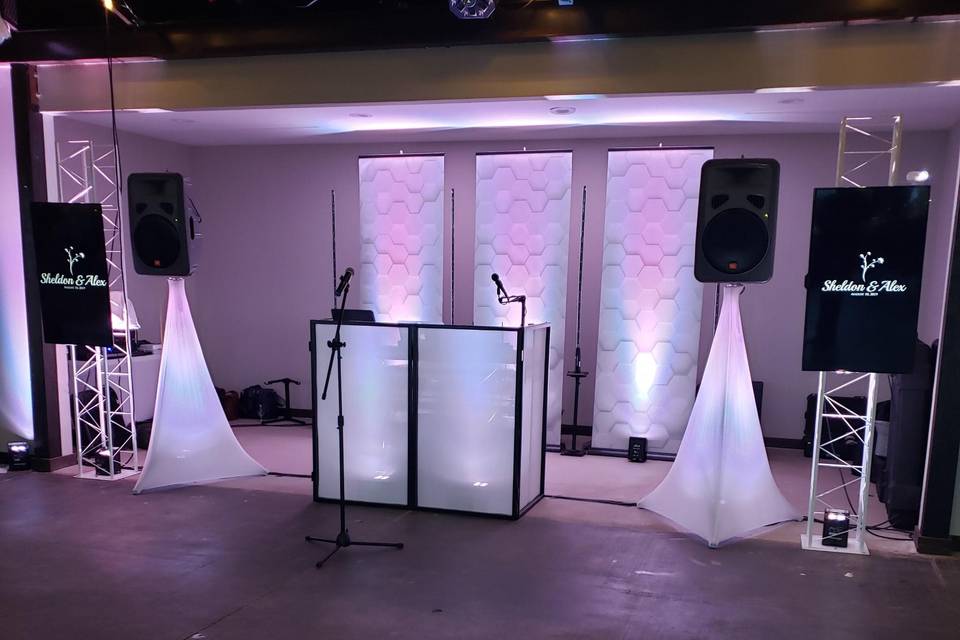 Starr Weddings & Entertainment