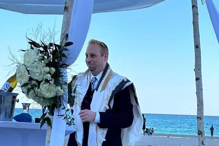 Jewish Wedding under the chupp