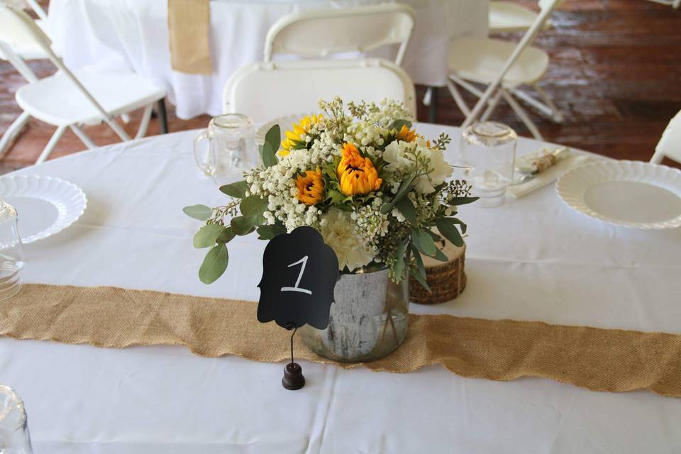 Table centerpiece