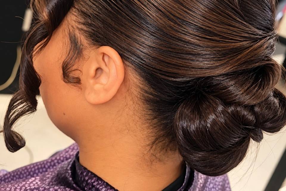 Low Twisted Bun