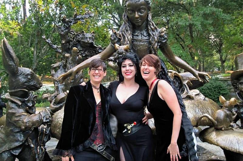 Kristen & Dana (and me as Elvira)