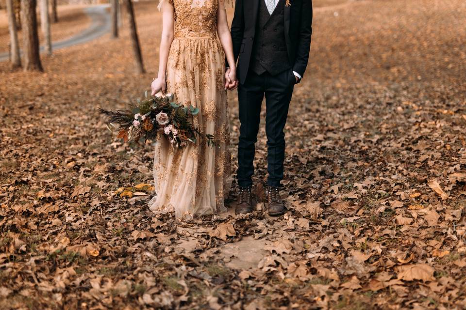 Boho bride and groom