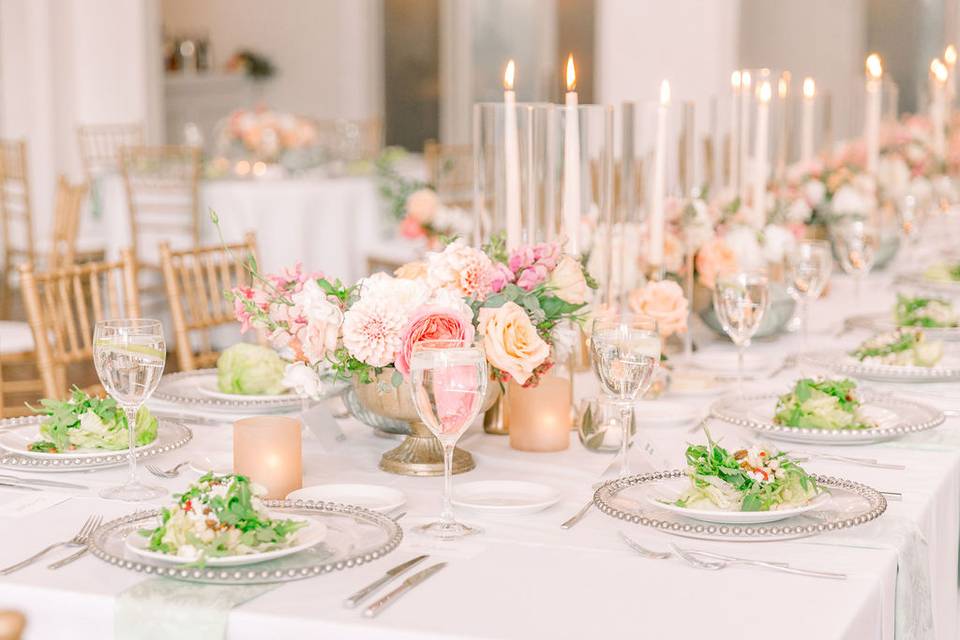 Tabling Decor