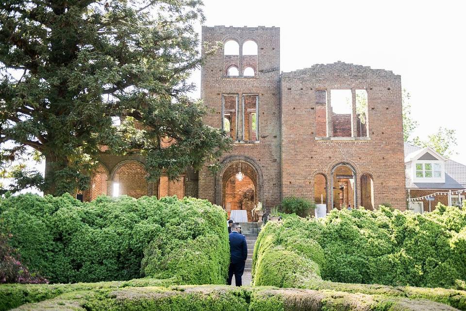 Barnsley Gardens Ruins