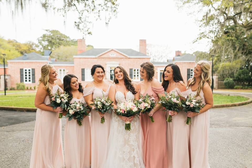 Bride & Bridesmaids