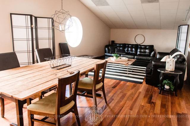 Bridal Lounge / Suite 1