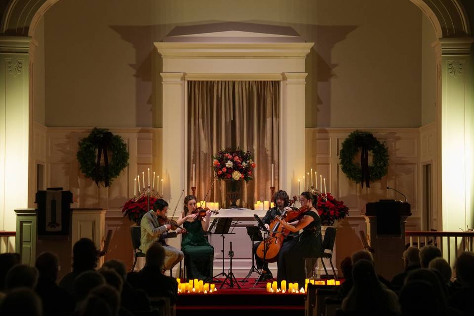Candlelit holiday concert