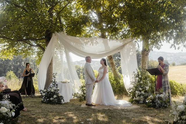 Wedding Celebrant in Italy