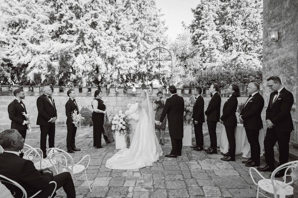 Wedding Officiant in Puglia