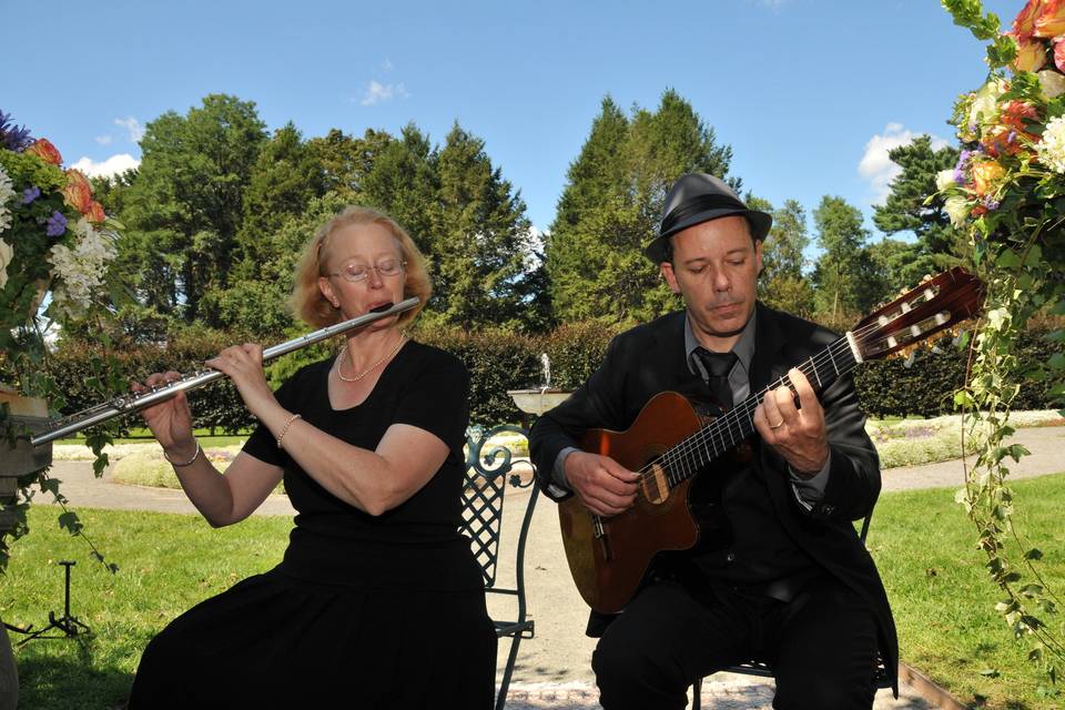 Alla Breve Flute & Guitar Duo