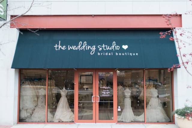 The wedding shop