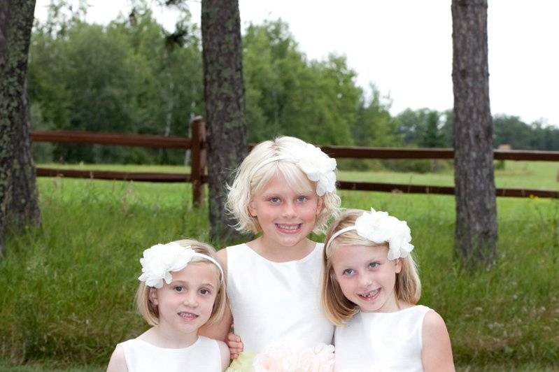 Outdoor Photo at a member of Wedding Wire, The Knot, Brainerd Wedding Association, Twin Cities Bridal Show.  Photo by Kelli Engstrom Photography