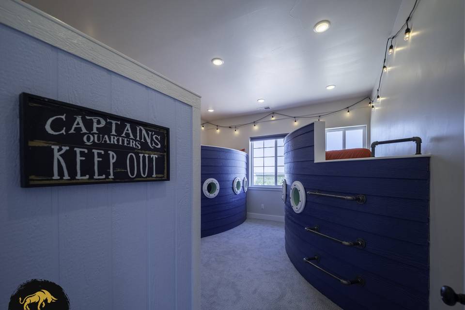Themed Boat Room