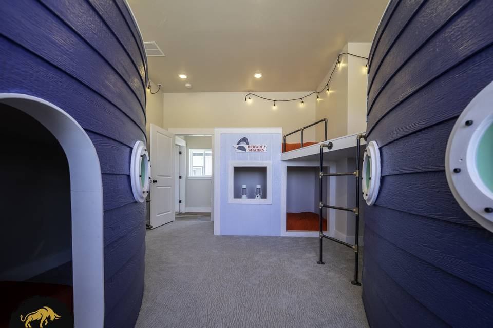 Themed Boat Room