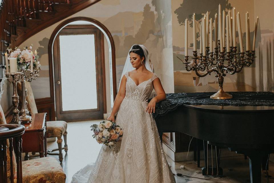 Bridal Portrait /Mansion Piano