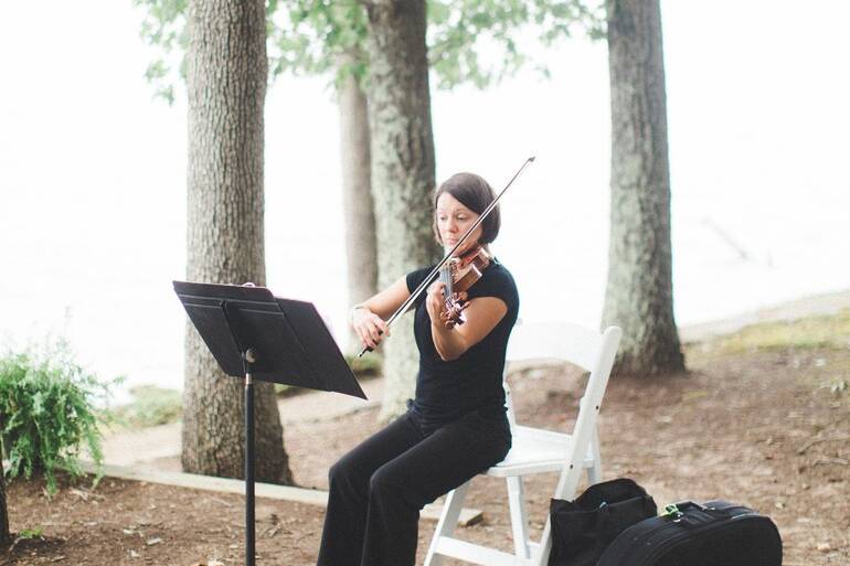 Jennifer Johnson Wedding Violinist