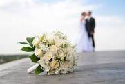 Wedding flowers and couples