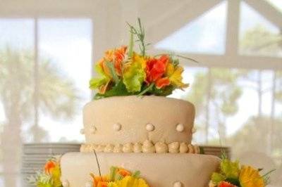 Wedding Cake with a tropical theme.