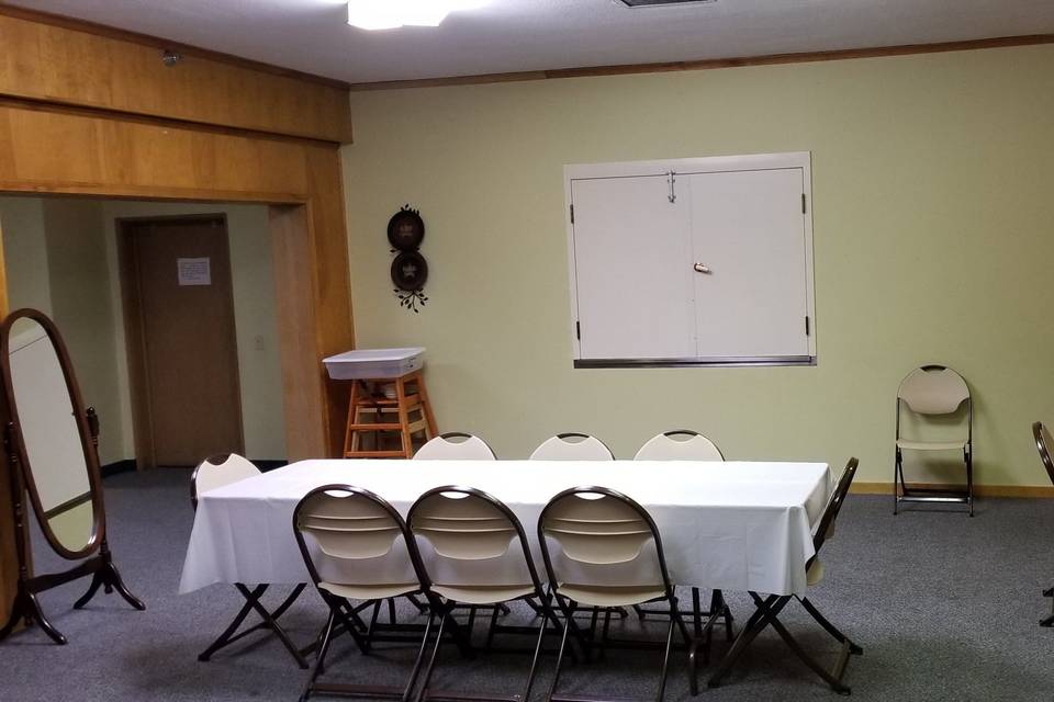 Groom Prep Area