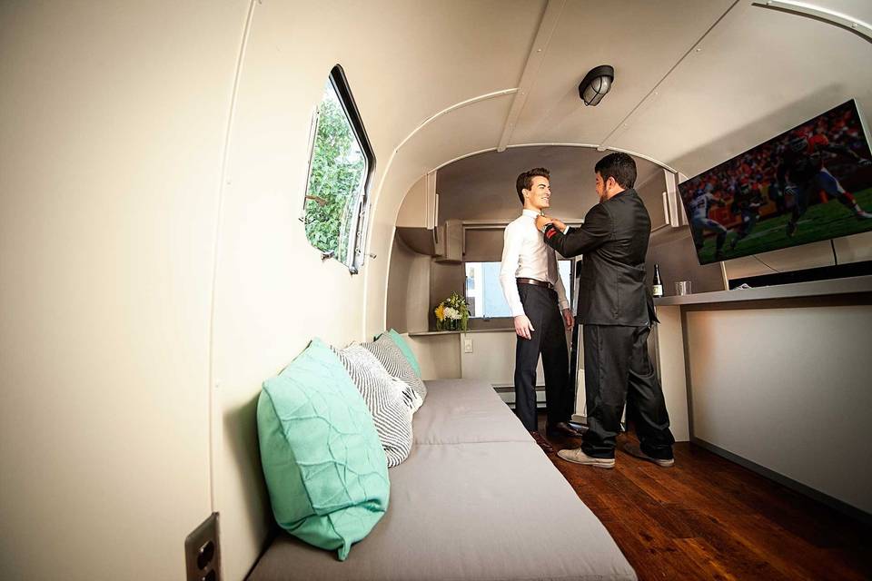 Airstream Lounge KC