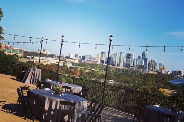 Festoon at zilker club house