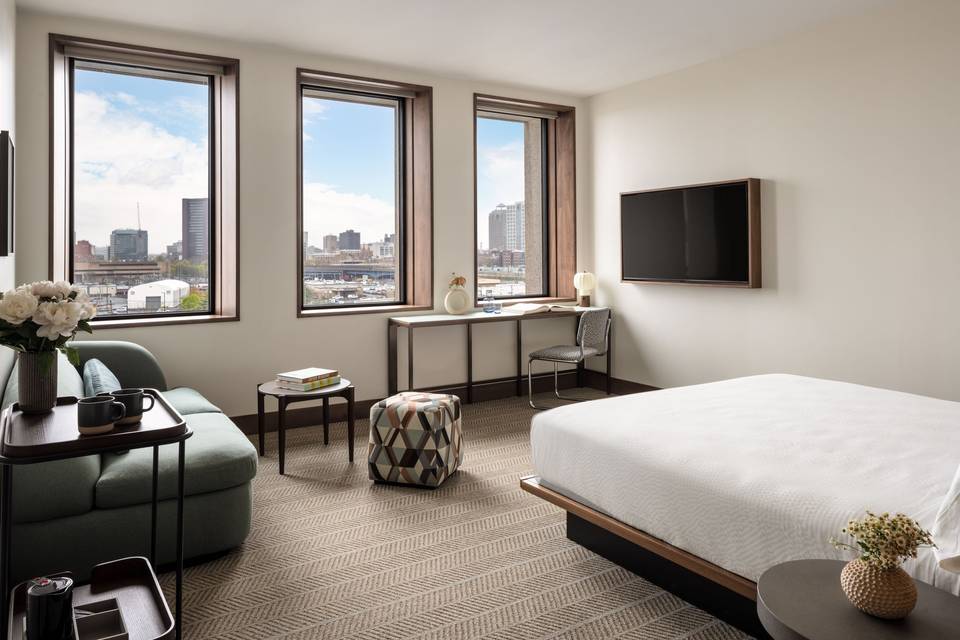 Deluxe King Room