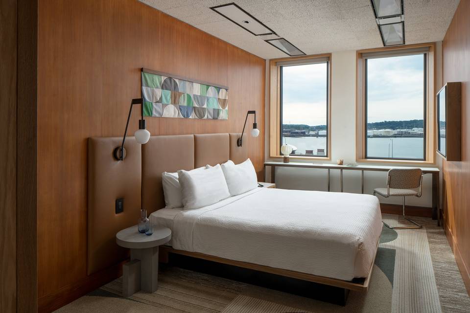 Standard King Room