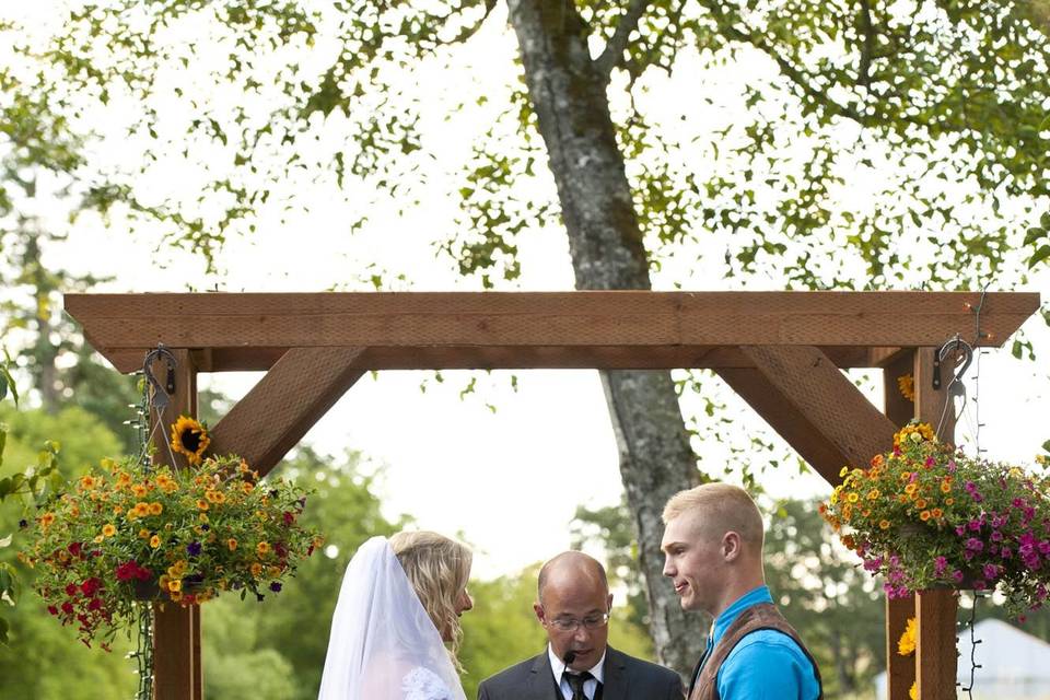 Country wedding at family farm near Portland Oregon