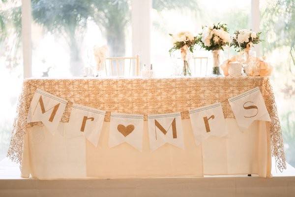 Sweetheart table