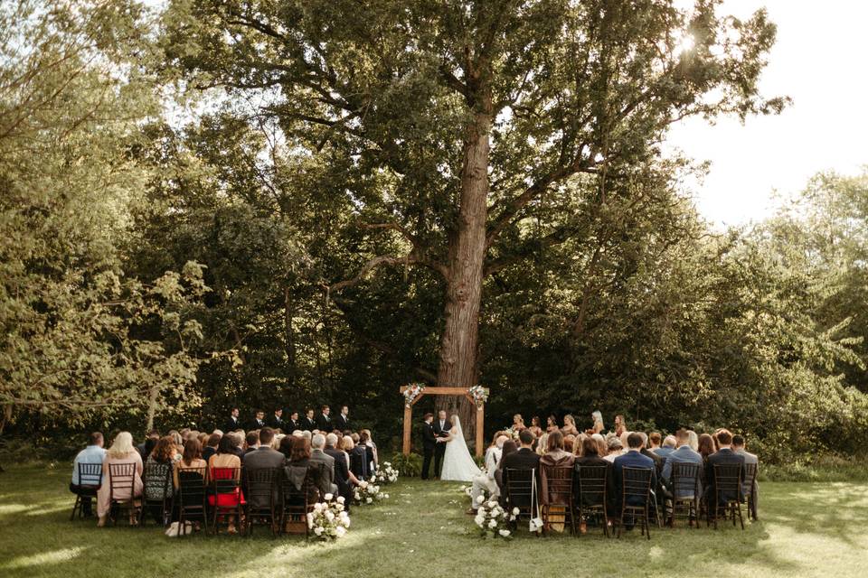 Artisan Oak Tree Ceremony