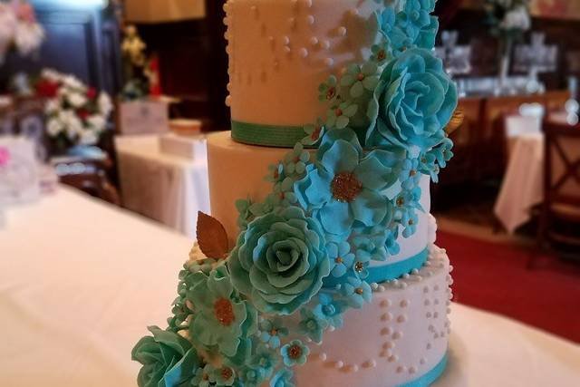 KeCute Cakes by Keren Rosado