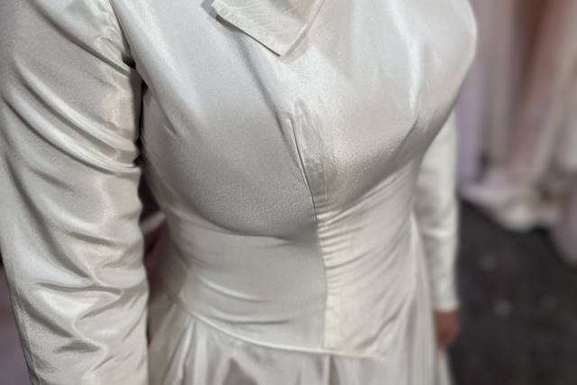Close up classic vtg bridal