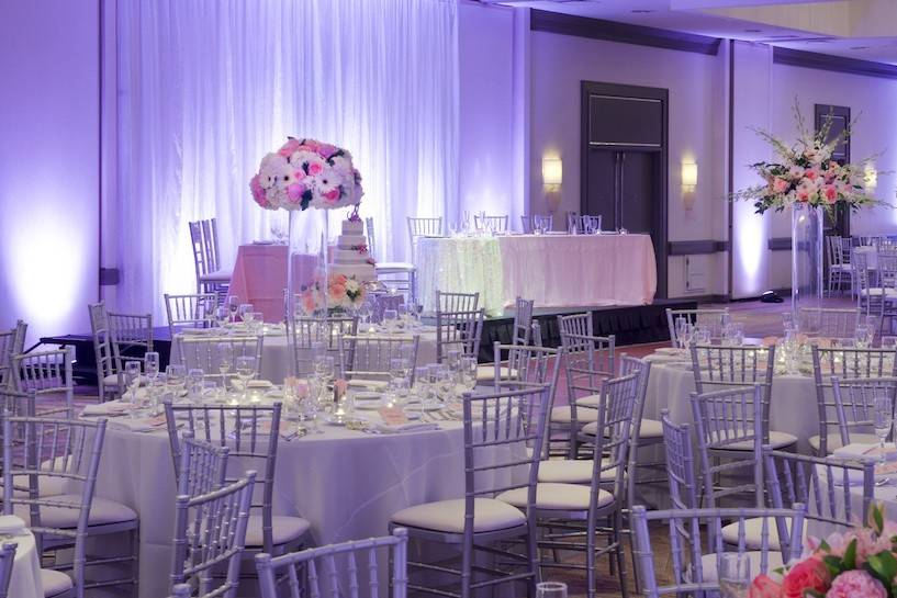 Pittsburgh Airport Marriott - Hotel Weddings - Coraopolis, PA - WeddingWire