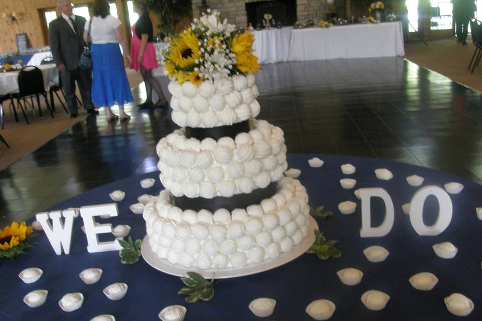 Lady Di Cakes, LLC