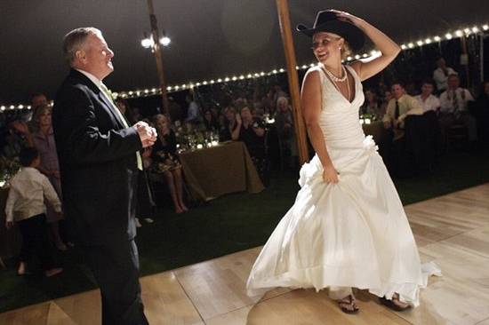 Yeee Hawwwww!  This father daughter dance brought the tent down at the Mayacama Country Club.