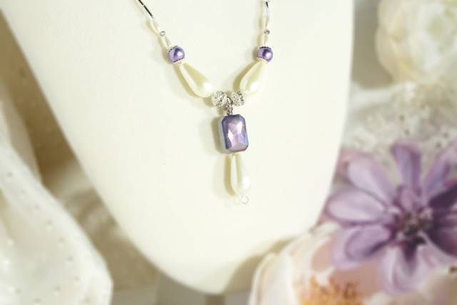 Glass beads & pearls