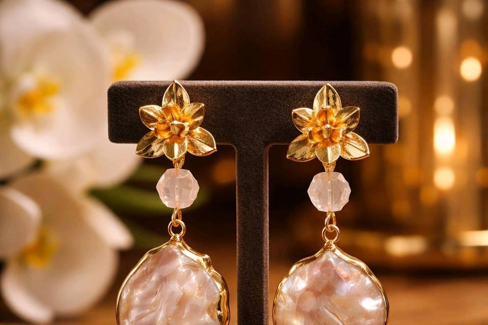 Baroque pearls wrapped in gold