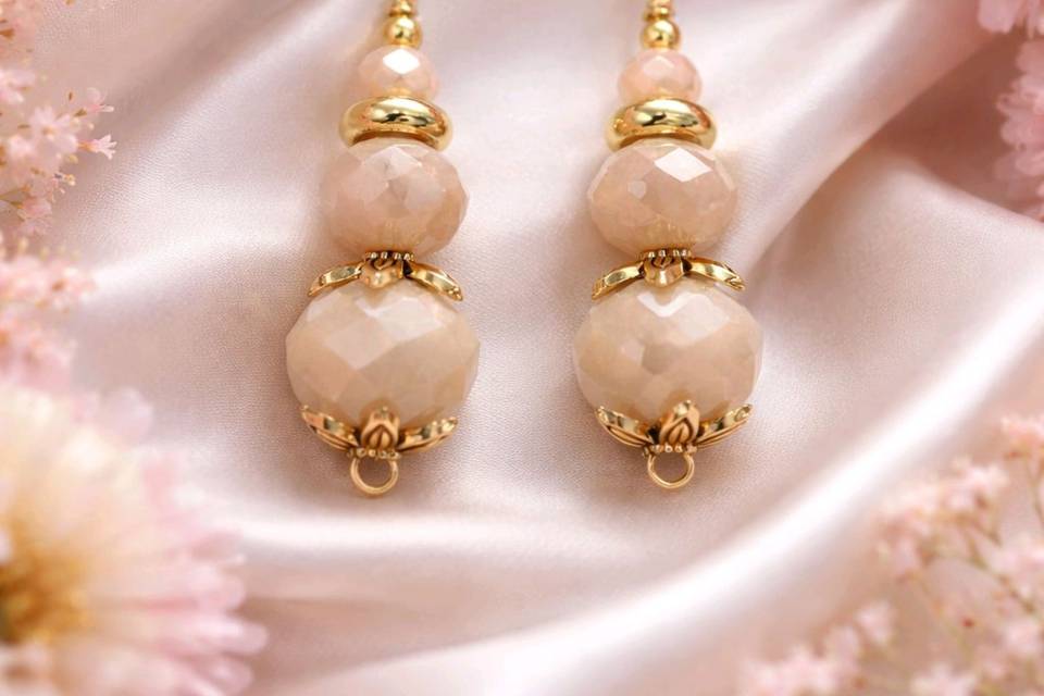 Champaign beads & gold